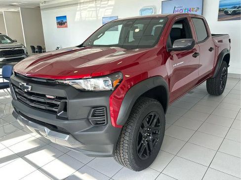 New 2025 Chevrolet Colorado Trail Boss AWD/4WD image 4