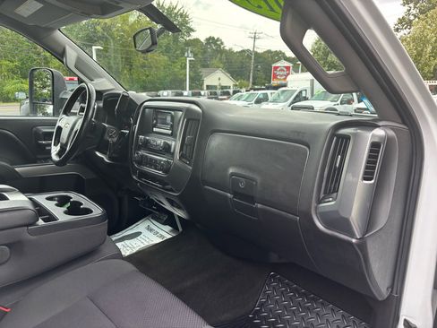 Used 2015 Chevrolet Silverado 2500 LT image 47