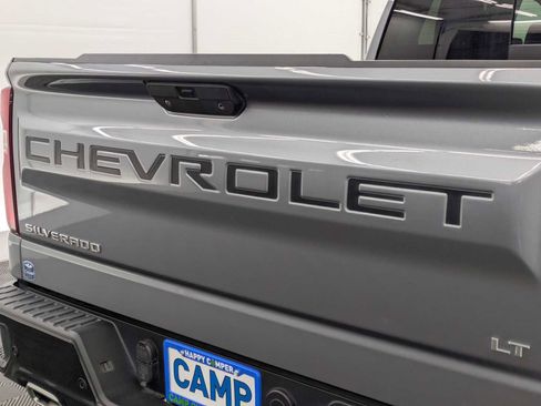 Used 2022 Chevrolet Silverado 1500 LT Trail Boss w/ Convenience Package II image 13