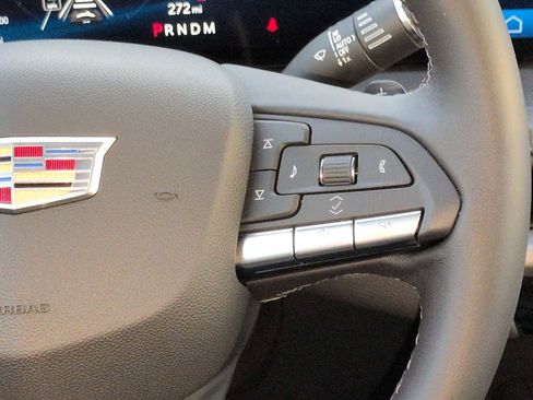 New 2025 Cadillac XT4 Premium Luxury image 16