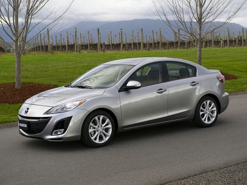 Used 2010 MAZDA MAZDA3 i Touring image 1