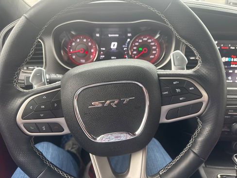 Used 2022 Dodge Charger SRT Hellcat w/ Carbon/Suede Interior Package RWD image 29