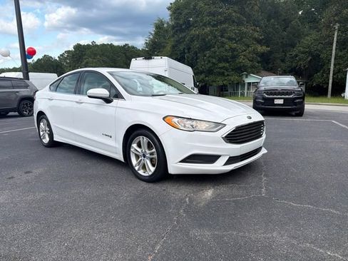 Used 2018 Ford Fusion S FWD image 1