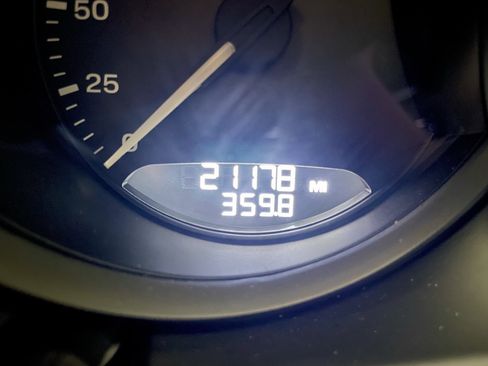 Used 2023 Porsche Macan S w/ Premium Package Plus image 25