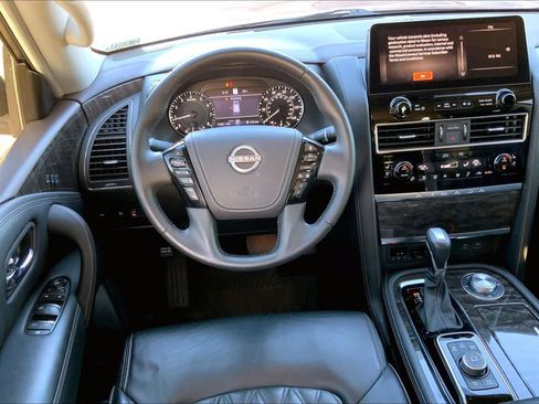 Used 2023 Nissan Armada Platinum w/ Captain's Chairs Package image 5
