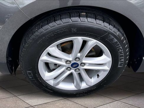 Used 2020 Ford Edge SEL FWD image 9