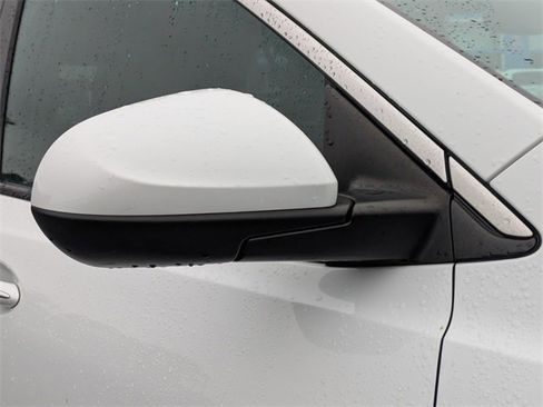 Used 2024 Buick Encore GX Sport Touring w/ Comfort Package image 11