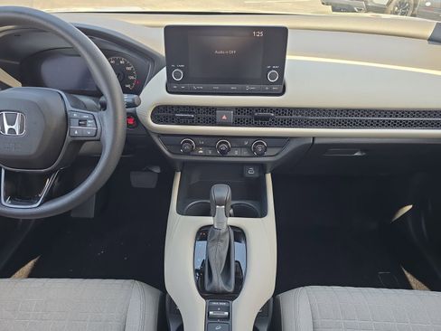 Certified 2025 Honda HR-V LX image 11