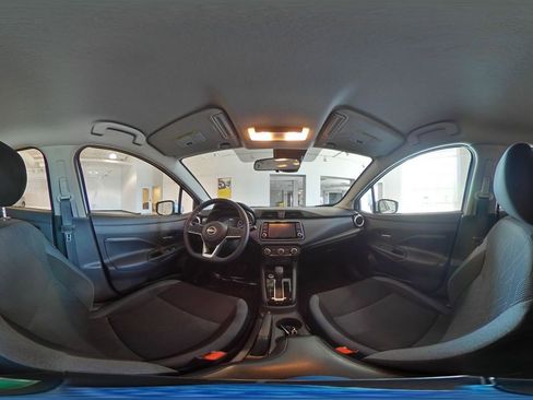 Used 2025 Nissan Versa SV FWD image 41