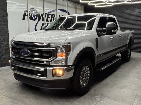 Used 2020 Ford F350 Lariat w/ Lariat Ultimate Package AWD/4WD image 2