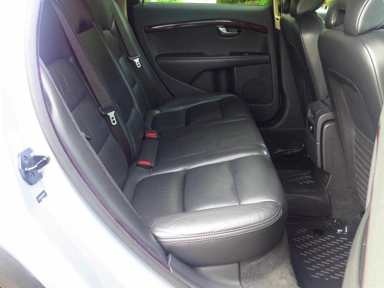 Used 2008 Volvo XC70 3.2 AWD/4WD image 16