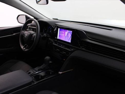 Used 2025 Toyota Camry LE FWD image 23