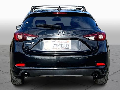 Used 2017 MAZDA MAZDA3 Touring image 5