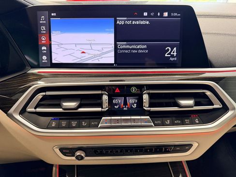 Used 2021 BMW X5 sDrive40i w/ Premium Package RWD image 57