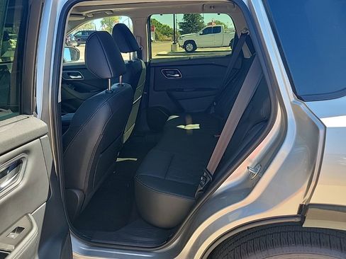 New 2026 Nissan Rogue Platinum w/ Platinum Premium Package image 12