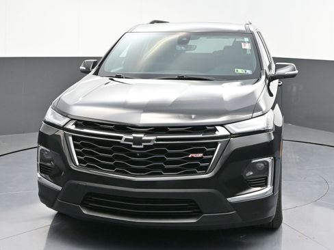 Used 2023 Chevrolet Traverse RS w/ LPO, Floor Liner Package image 3