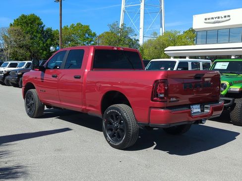 New 2026 RAM 2500 Big Horn AWD/4WD image 7