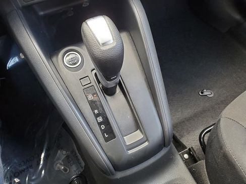 Certified 2025 Nissan Kicks Play S image 23