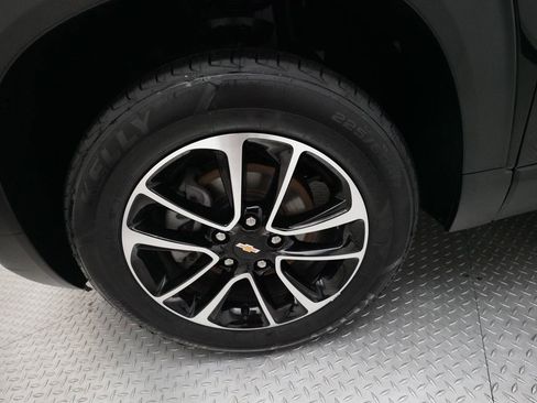 Used 2025 Chevrolet TrailBlazer LT image 26