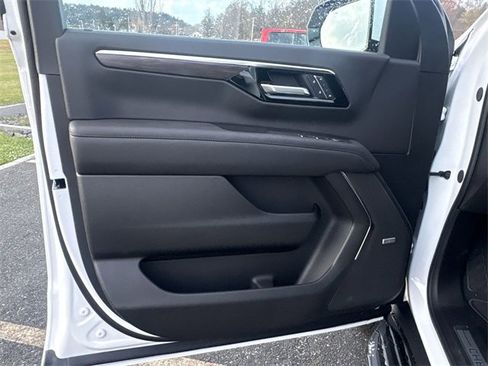 New 2026 Chevrolet Tahoe LT image 23