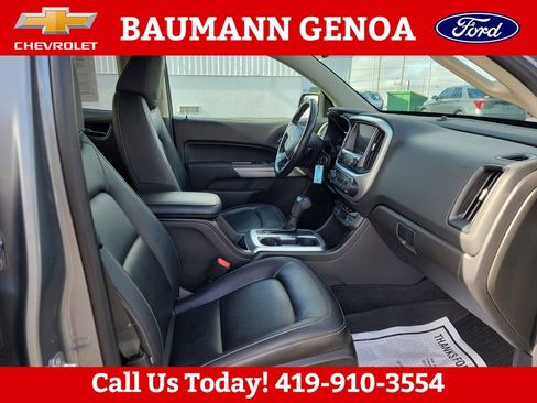 Used 2020 Chevrolet Colorado LT w/ Colorado RST Special Edition image 12