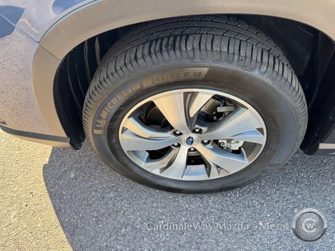 Used 2021 Subaru Ascent Premium w/ Convenience Package AWD/4WD image 10