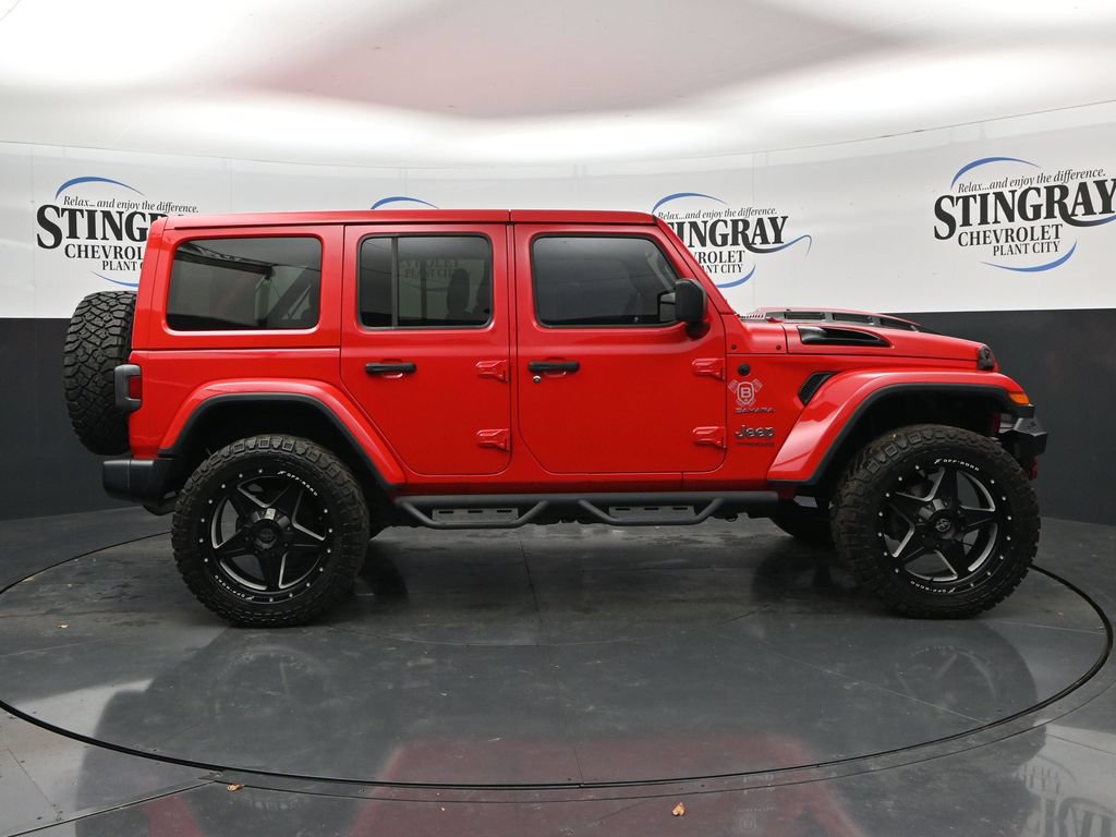 Used 2020 Jeep Wrangler Unlimited Sahara AWD/4WD image 8