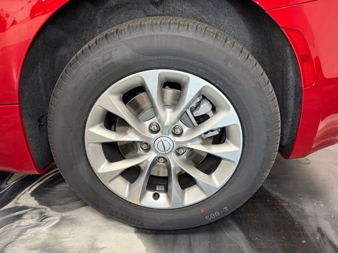 New 2026 Chrysler Pacifica Select AWD/4WD image 25