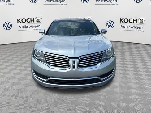 Used 2016 Lincoln MKX Reserve w/ Climate Package AWD/4WD image 2