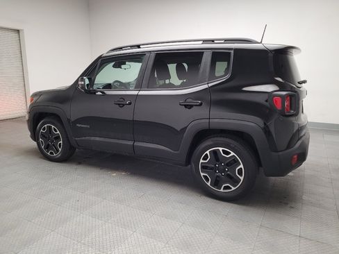 Used 2020 Jeep Renegade Altitude FWD image 3