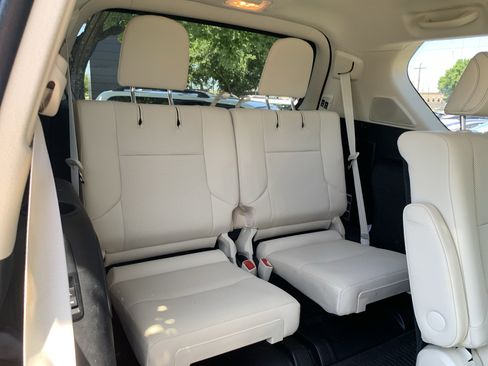 Certified 2023 Lexus GX 460 Premium AWD/4WD image 33