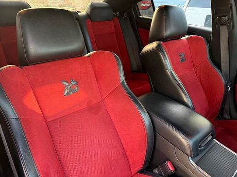 Used 2022 Dodge Charger Scat Pack w/ Dynamics Package RWD image 33