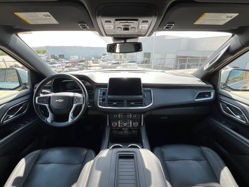 Used 2023 Chevrolet Tahoe LT w/ Luxury Package AWD/4WD image 10