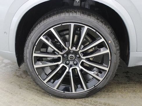 New 2026 Volvo XC90 B6 Ultra w/ Protection Package Premier image 30