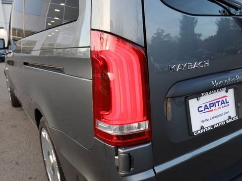 Used 2022 Mercedes-Benz Metris Passenger image 25