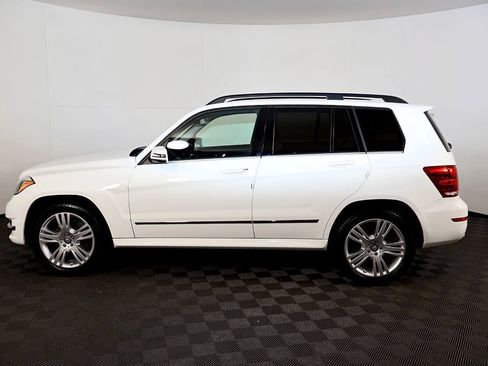 Used 2014 Mercedes-Benz GLK 250 BlueTEC 4MATIC image 12