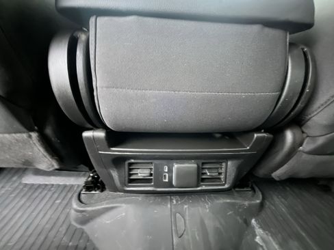 Certified 2024 Chevrolet Silverado 1500 LT image 21