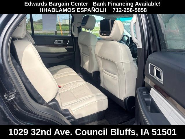 Used 2017 Ford Explorer Platinum AWD/4WD image 10