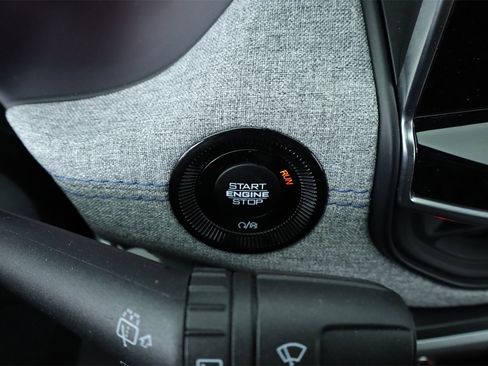 Used 2024 Jeep Compass Latitude image 21