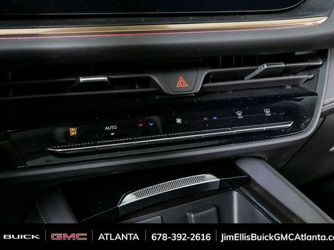 New 2026 Buick Envision Avenir image 17