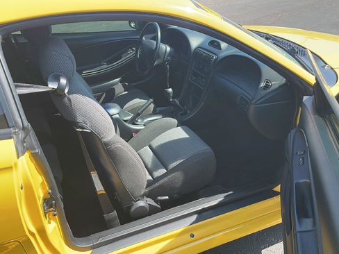 Used 1995 Ford Mustang GT RWD image 20