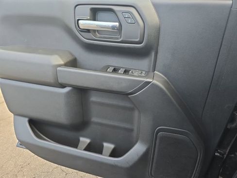 Used 2022 Chevrolet Silverado 1500 Custom w/ Safety Confidence Package image 23