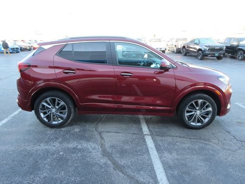 Used 2022 Buick Encore GX Select w/ Sport Touring Package image 6