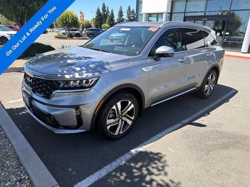 Used 2023 Kia Sorento EX AWD/4WD image 1