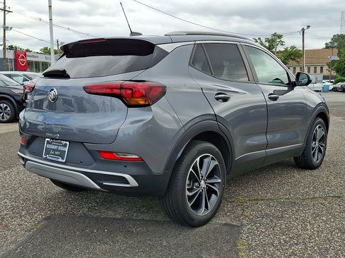 Used 2020 Buick Encore GX Select w/ Advanced Technology Package FWD image 5