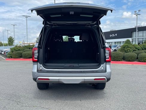 Used 2024 Ford Expedition Max Limited RWD image 7