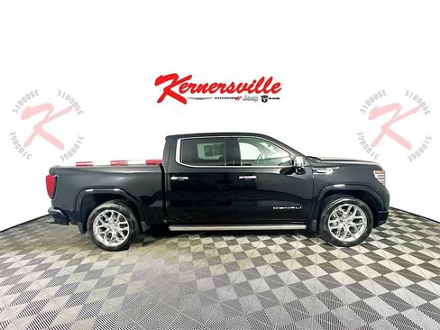 Used 2024 GMC Sierra 1500 Denali w/ Technology Package image 8