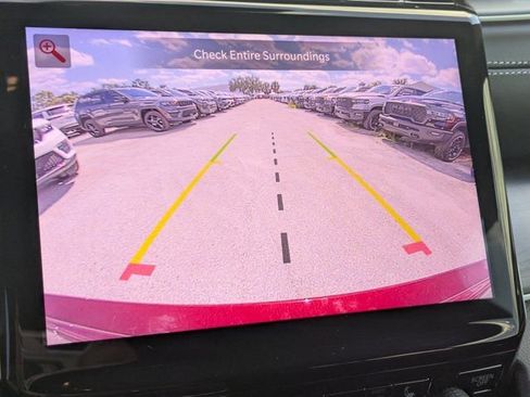 New 2025 Jeep Grand Cherokee Limited w/ Black Appearance Package image 19