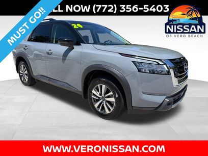 Certified 2024 Nissan Pathfinder SL