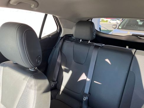 Used 2025 Buick Encore GX Preferred image 39